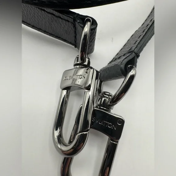 Louis Vuitton Keepall Bandoulière 25 - Picture 15 of 16